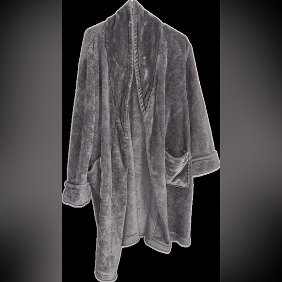 Unisex one size fits most mint robe Gray grey new but without the belt tie thing - Picture 4 of 12
